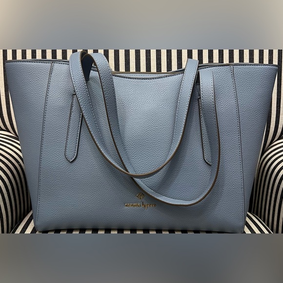 Nanette Lepore Handbags - Nanette Lepore - NWOT, Large zipper tote, blue, gold hardware, flawless!